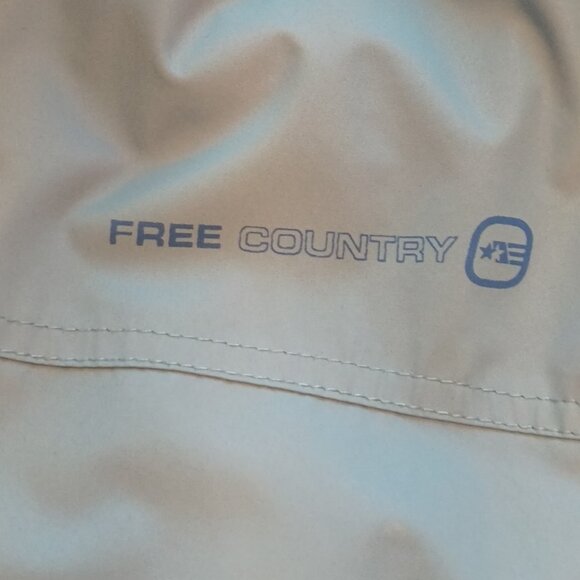 Free Country Lightweight Jacket - Picture 2 of 3